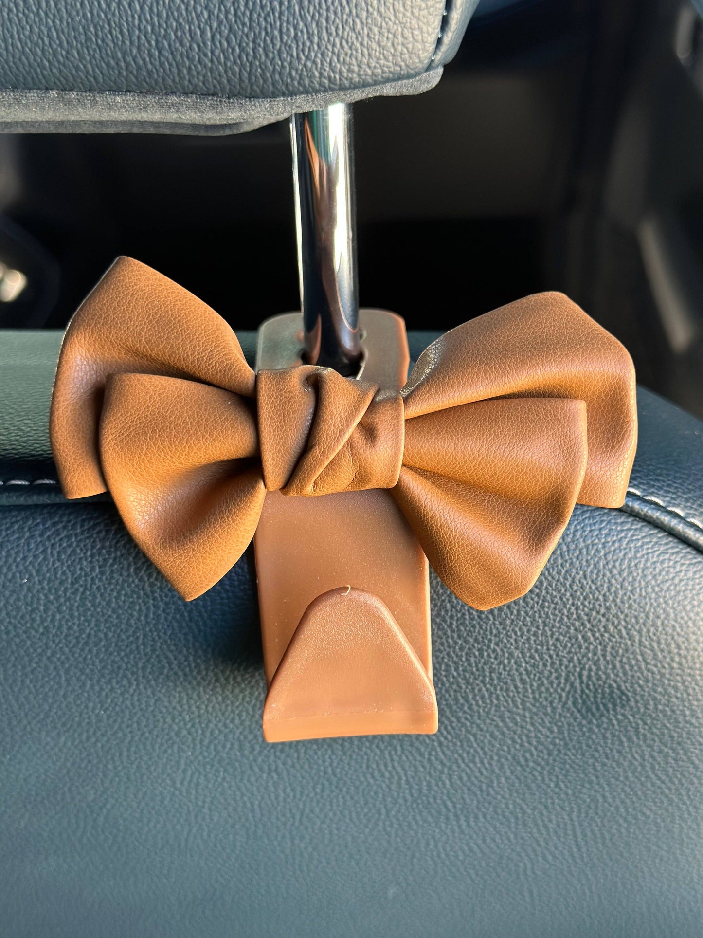 Car Bow Holder