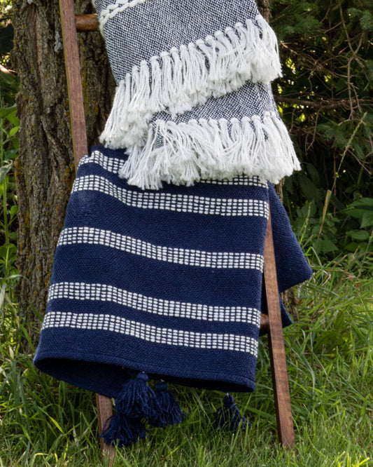 Hand Woven Outdoor Safe Dylan Throw Navy